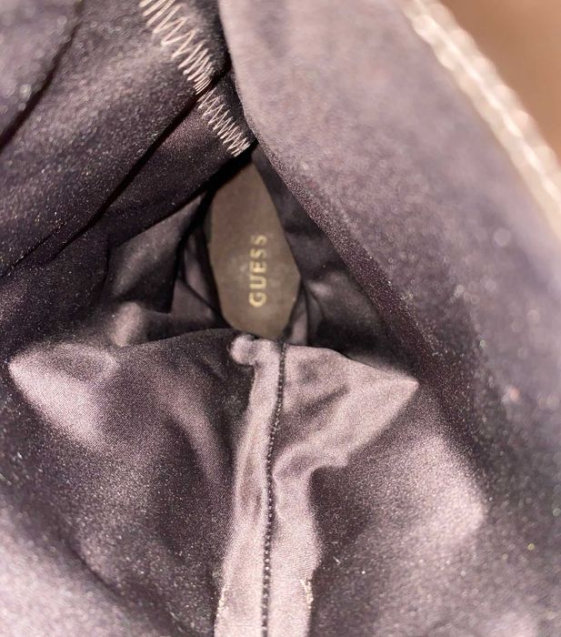 Cizme lungi (sub genunchi) cu blana si snur decorativ Guess