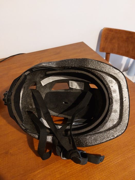 Детска каска за колоездене BTWIN