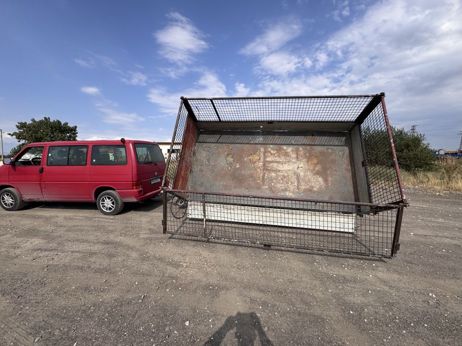 Тристранен самосвал ремарке 3 тона