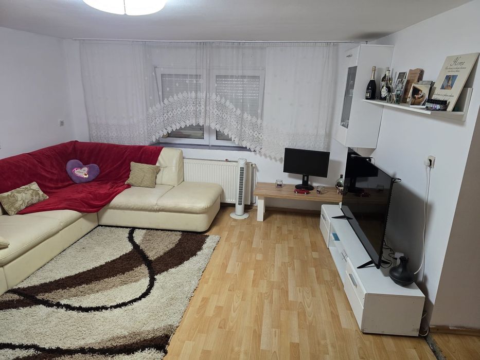 Casă de vânzare în Felnac