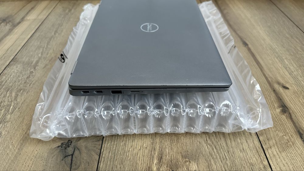 Лаптоп Dell Latitude 5320 FHD 13.3” Intel i5-1145G7 16GB RAM 256GB SSD