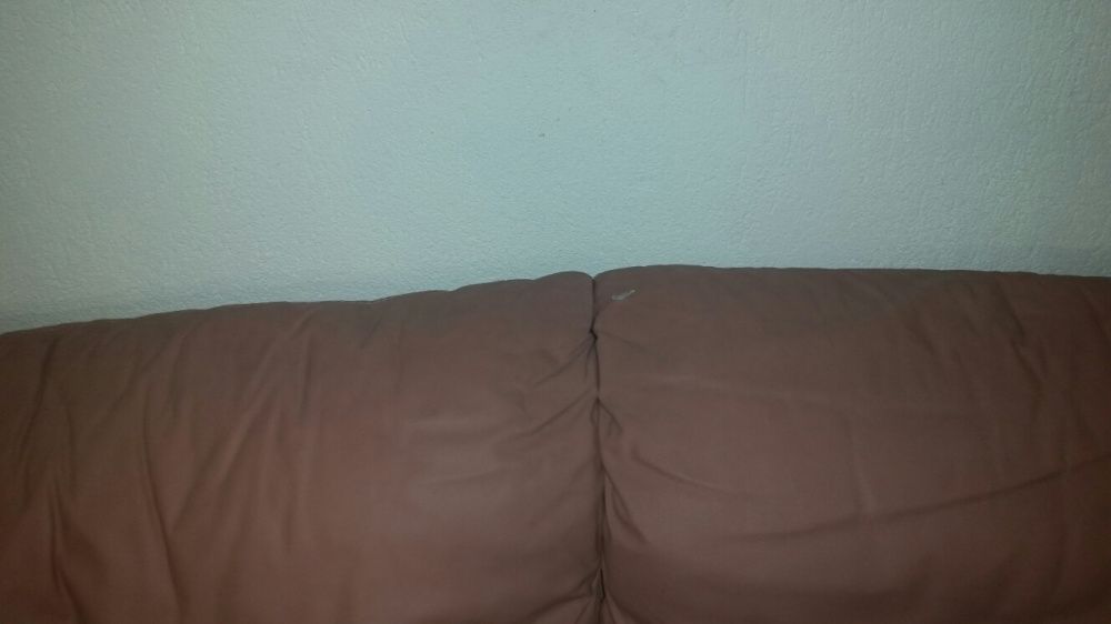 Продавам Италиански диван естествена кожа.ПРОМОЦИЯ!!!