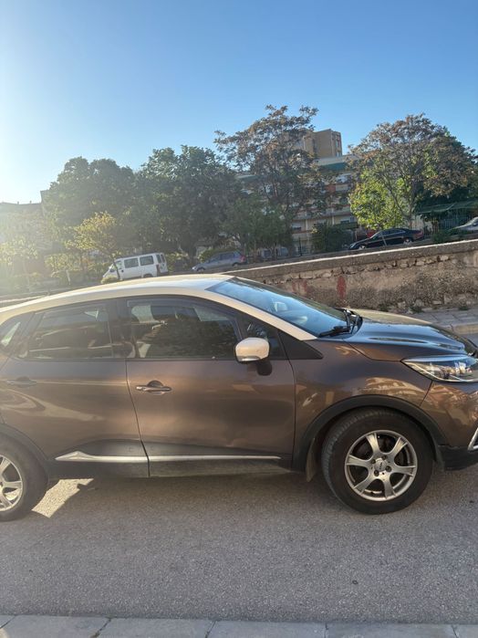 Renault Captur Първи собственик закупено от Рено Благоевград
