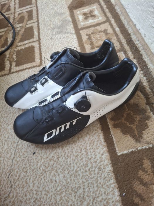 Papuci ciclism bicicleta cursiera dmt r3 cu talpa de carbon