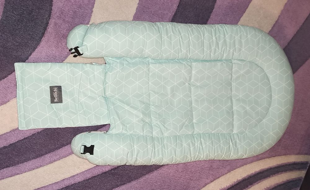 Бебешко гнездо двулицево