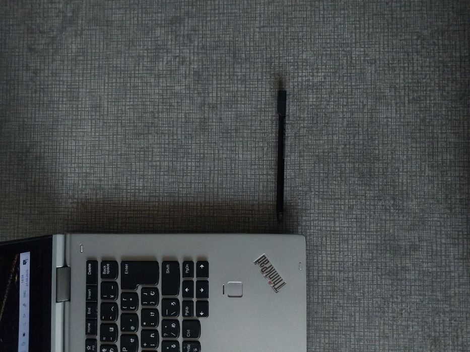 LENOVO ThinkPad X1 Yoga