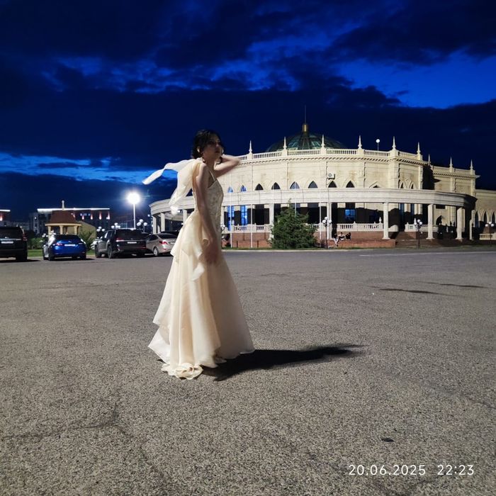 Вечернее  платье