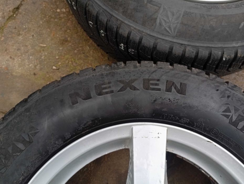 Продавам лети джанти 16-ки 5х112 със зимни гуми Nexen