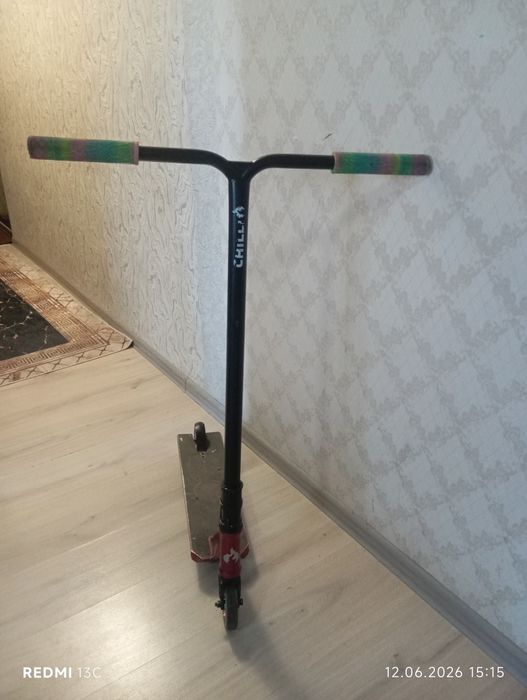 Продам самокат CHlLLl