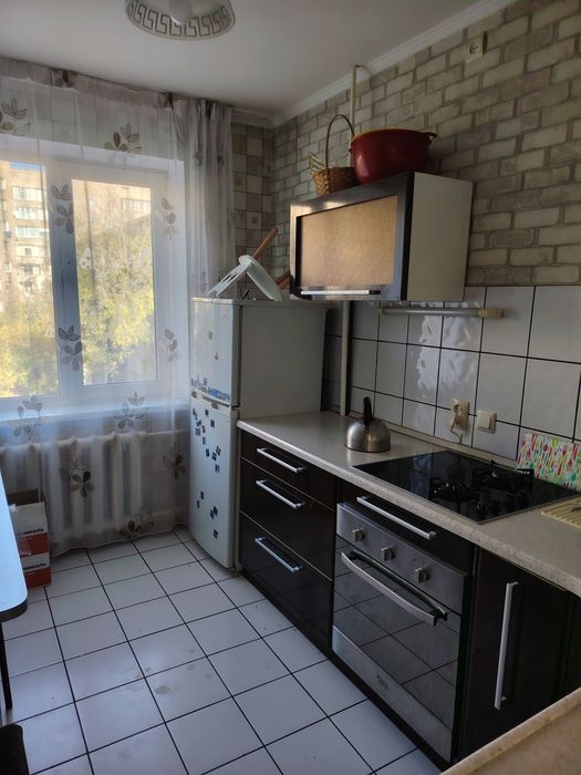 Сдам 2 ком квартиру в районе Достык молла