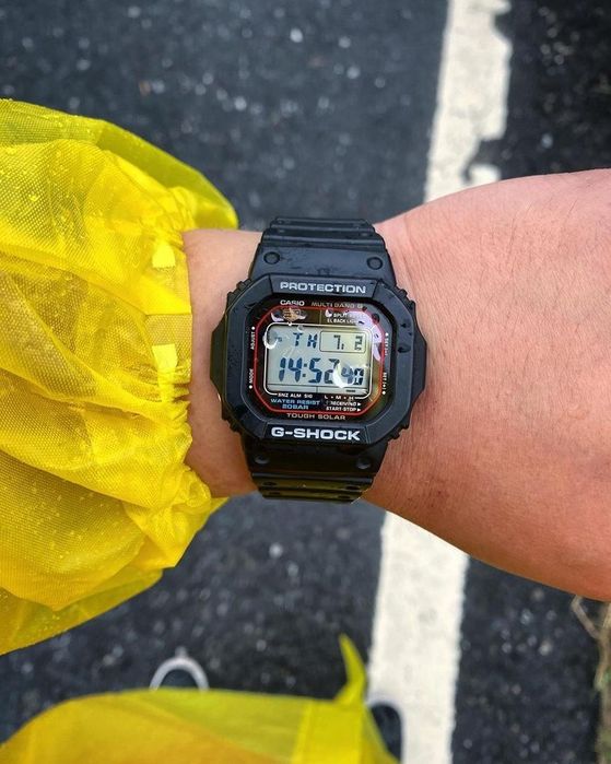 Мужские часы  легендарный