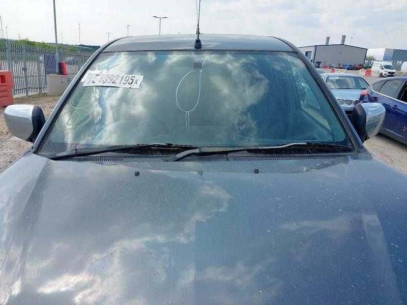 Dezmembrez Mitsubishi L200 2.5 Diesel 2007