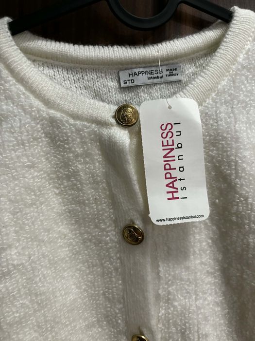 Нова жилетка в бяло