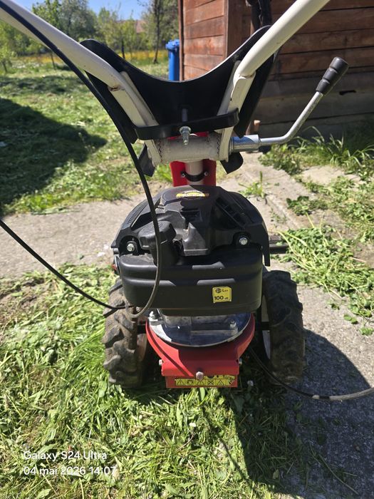 Motocositoare cu lama MF 870