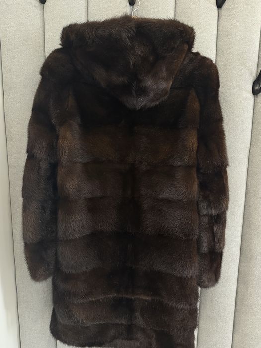 продам норковую шубу