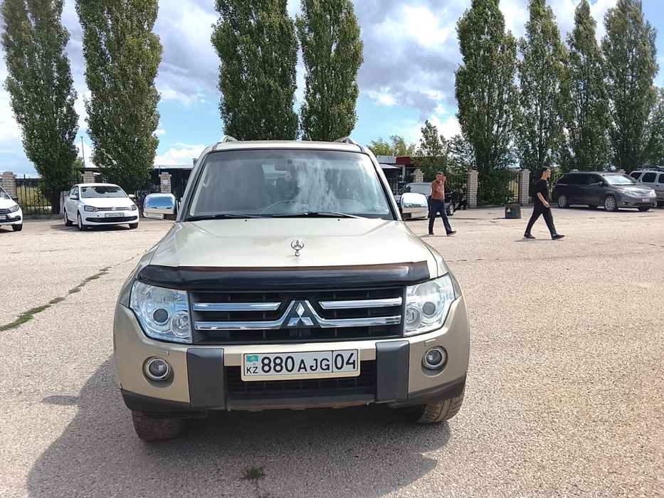 Продам Pajero 4 2007 года Срочна