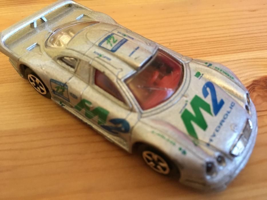 Колички 8бр - Mercedes majorette 300SL burago и др подарък кутия кола