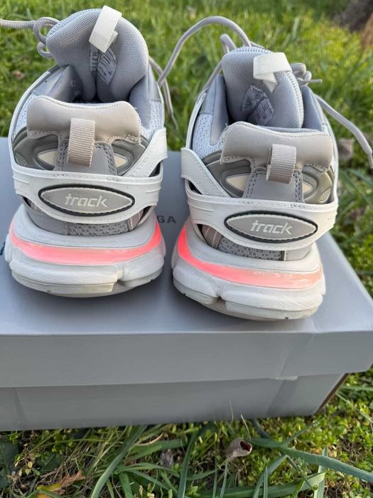 Balenciaga track led