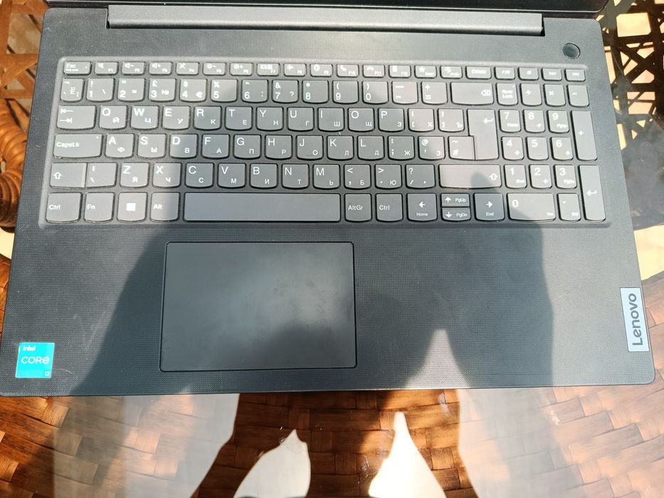 Lenevo Noutbuk Intel core i3