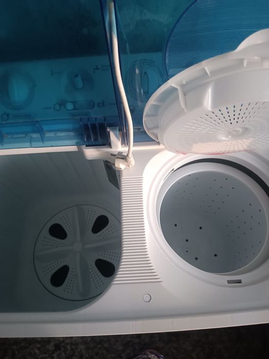 Продам стиральную машинку полуавтомат