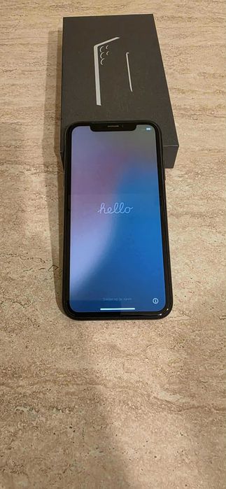 Apple iPhone XR 64GB - много запазен - 82 % батерия