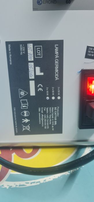 Lampă germicida profesiobala UV-C EROND : 3 tuburi UV-C de 18 W