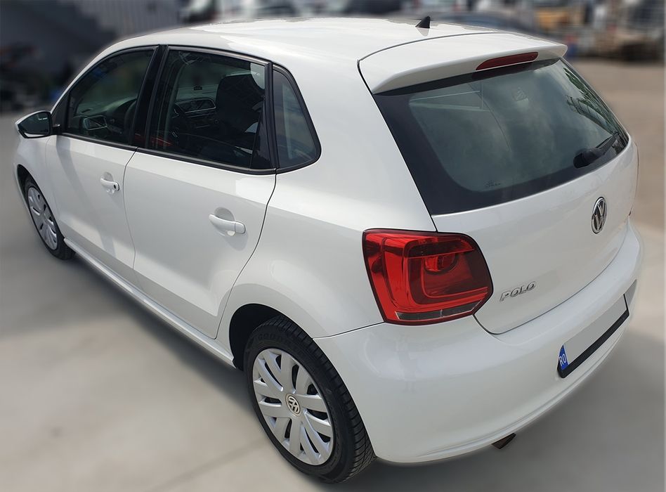 INCHIRIERI auto / inchiriez masina Volkswagen POLO 6R 2011 1.4i de la