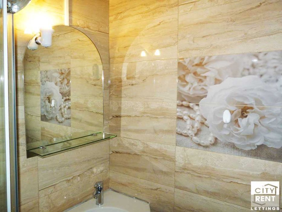 103041 Oбзаведен апартамент с една спалня в центъра на В. Търново