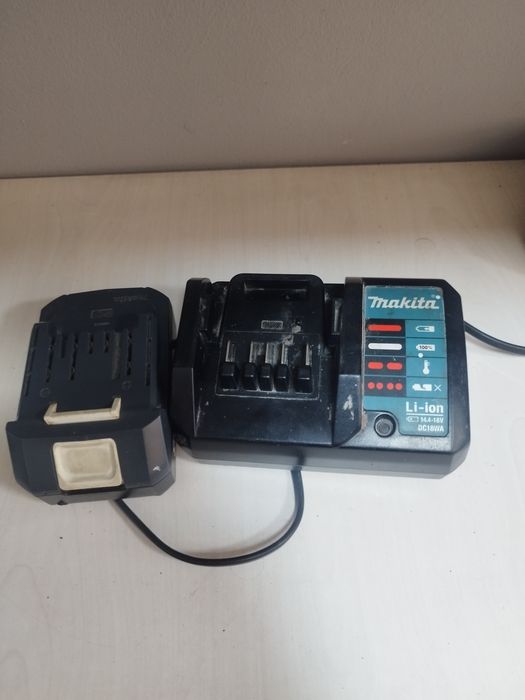Батерия и зарядно Makita
