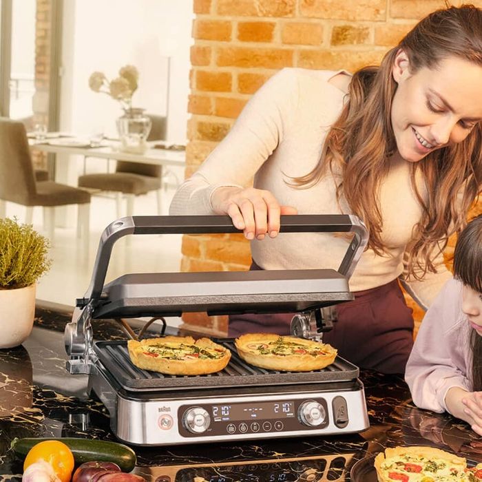 BRAUN MULTIGRILL 9 PRO контактна скара , барбекю , фурна , плочи