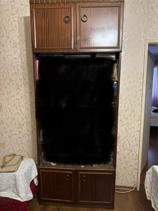 Подарявам Мебели