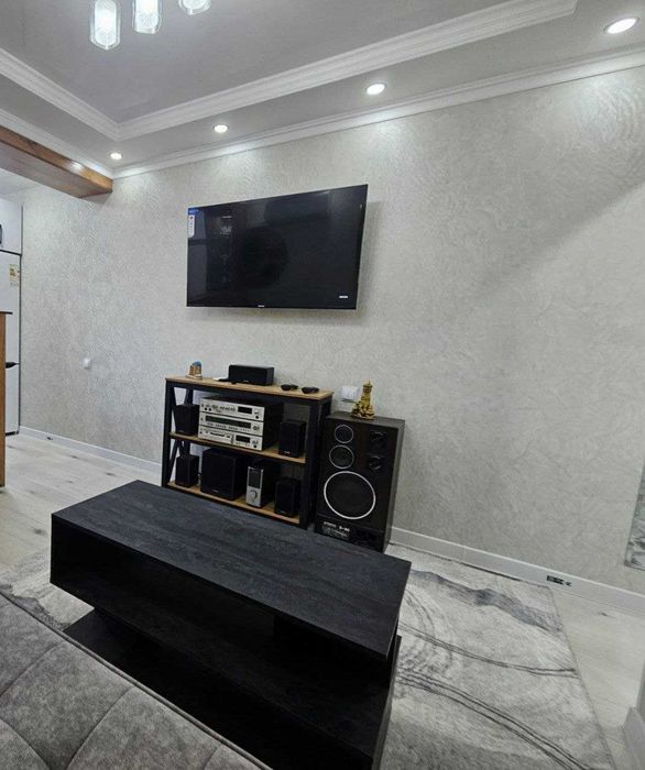 Продаю свою однокомнатную квартиру в бывшем общежитие  Яккасарай