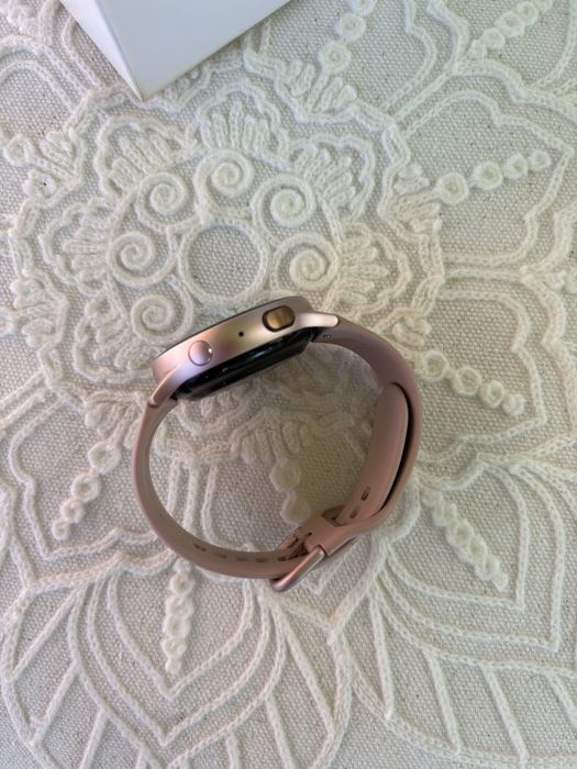 Часовник Samsung ACTIVE 2