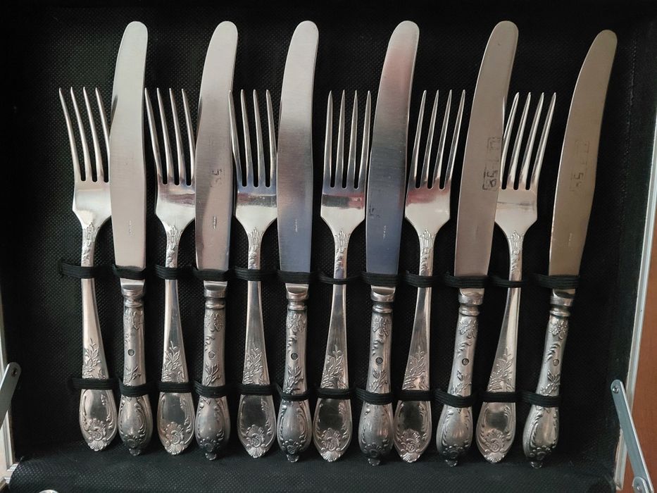 Мельхиоровые столовые приборы