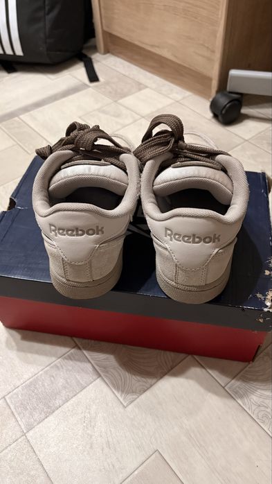 Кроссовки Reebok для девочки 36 размер