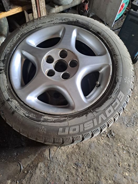 Продам диски с шинами