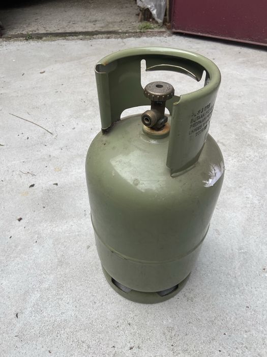 Газова бутилка за каравана и кемпер