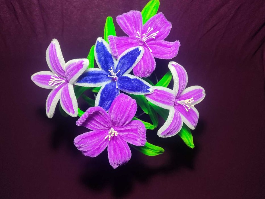 Искусственные цветы ручной работы