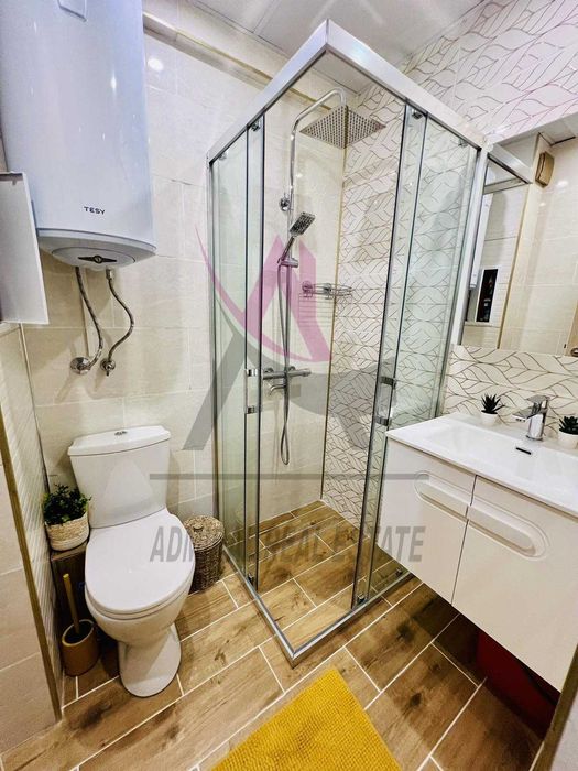 Дава се под наем Едностаен апартамент в Варна, Бриз - 45 кв.м за 500 € - Снимка #2