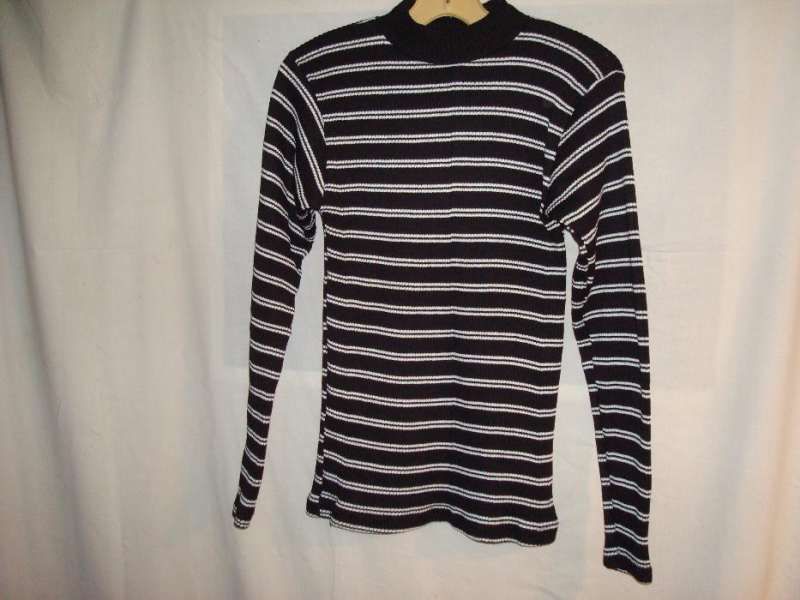 Дамски пуловери - Разпродажба