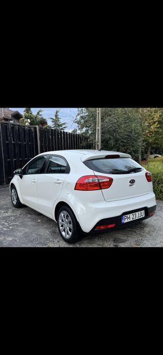 KIA Rio 2013 — imagine 4