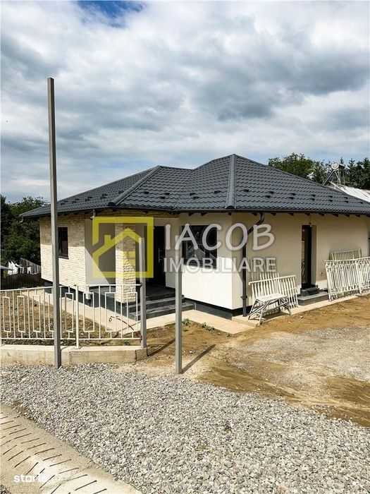 Case de vanzare Margineni, Bacau