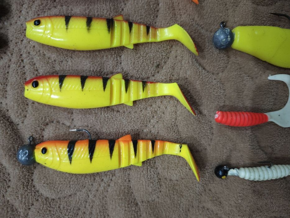 Vand naluci pescuit rapitori stiuca,shad