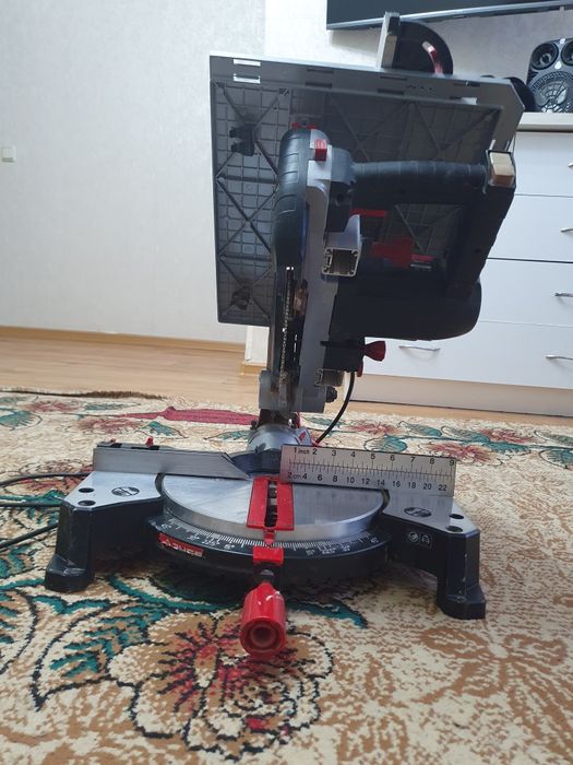 Торцовочная пила