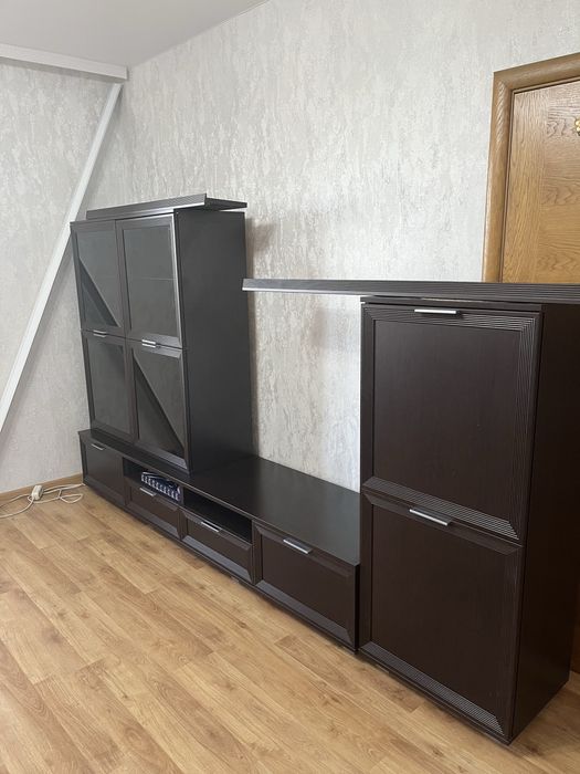 Продам стенку горку для гостинной