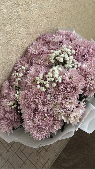 Продам букет хризантем