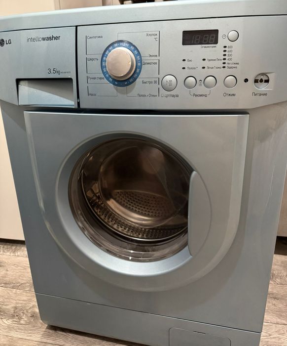 Продам стиральную машинку автомат