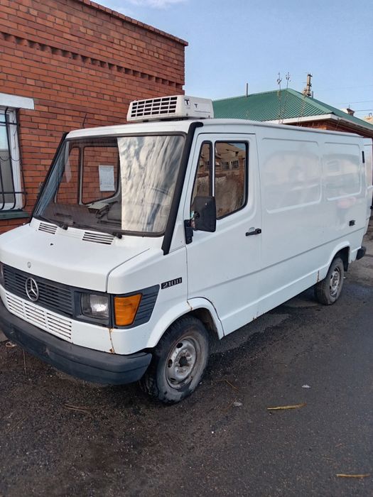 Хороший Мерен с термобудкой.