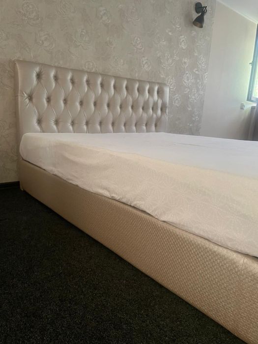 Продам кровать 160*200