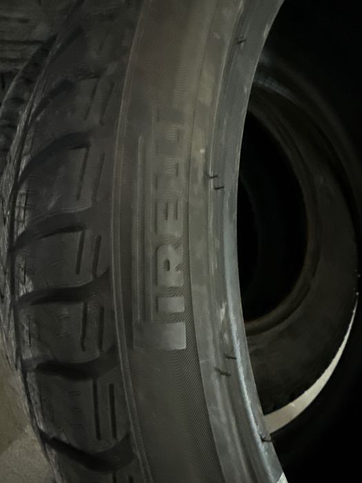 275.35.21 Pirelli SottoZero3,6-7 mm,dot 2022